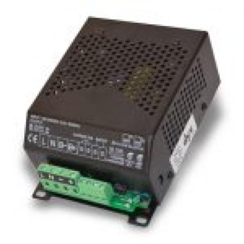 O Carregador de Baterias DBC775