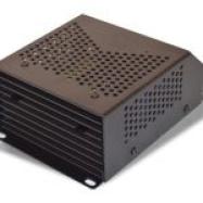Carregador de Baterias DBC 775